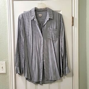 🌟 Long Sleeve Button Down Shirt